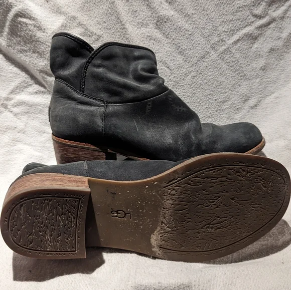 UGG booties - Picture 4 of 6